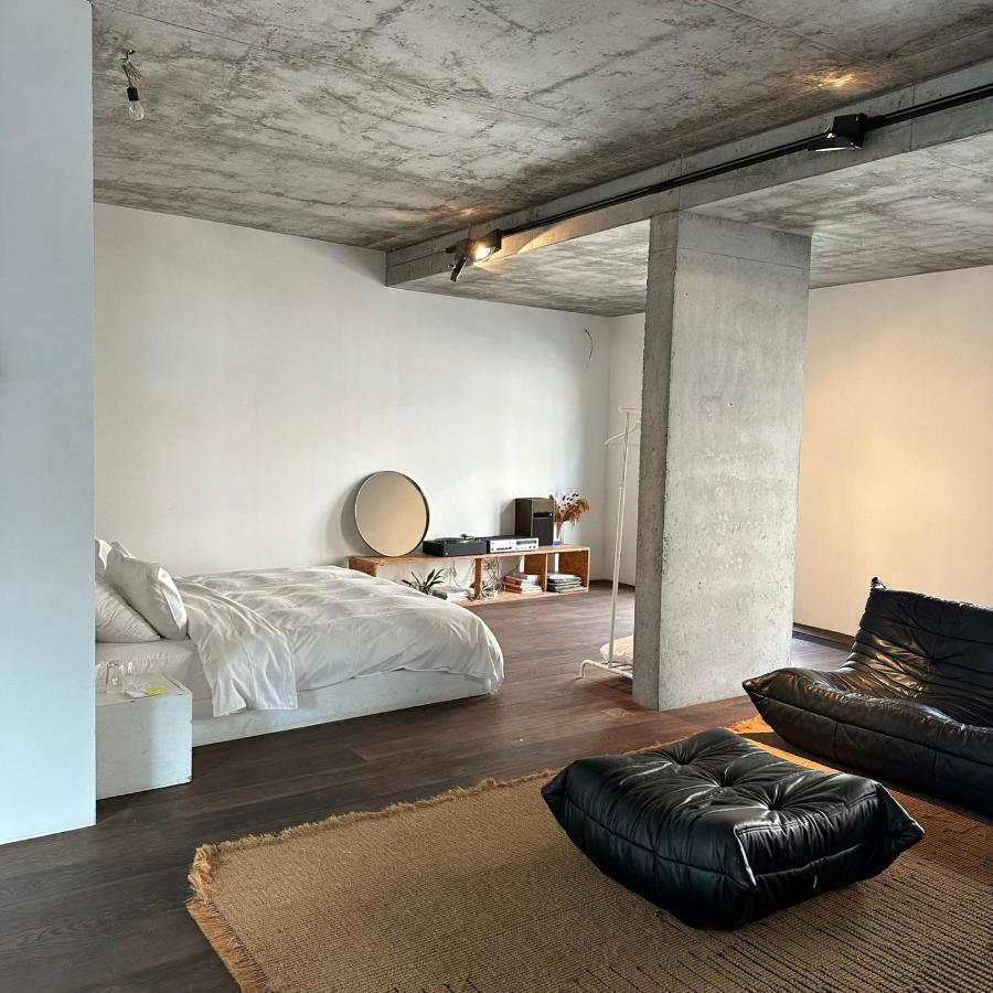 Teddy Picker Apartment Brussel Bagian luar foto